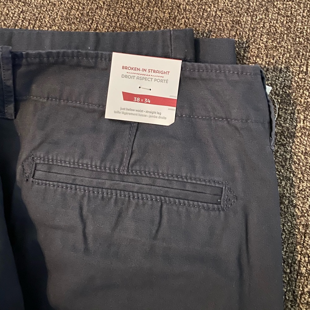 Old Navy Broken in Chino